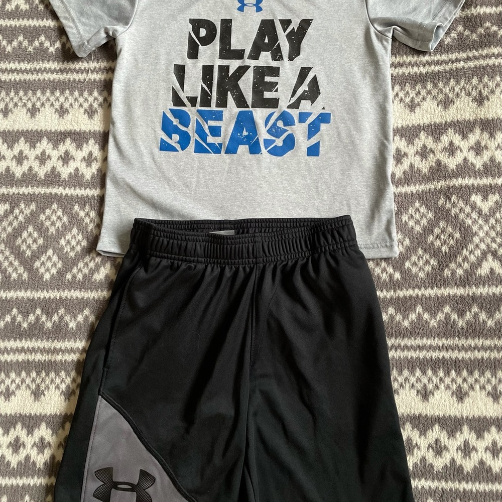 Underarmour boys’ tee + shirt